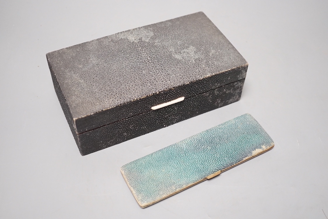 An Art Deco shagreen and Ivory cigarette box, 19.5cm and a shagreen and gilt metal case